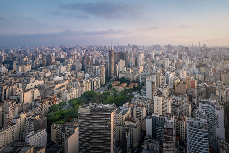 Bancos leiloam mais de 100 imóveis com preços a partir de R$ 39 mil