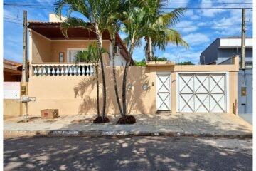 Casa em Jardim Paraíso, Pirajuí — LM4668