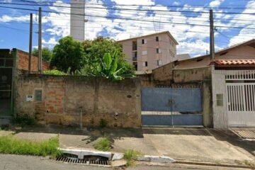 Casa em Parque São Jorge, Campinas — LM4670